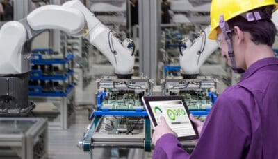 Industry,4.0,Robot,Concept,.engineers,Use,Laptop,Computers,For,Machine Automatationstechnik